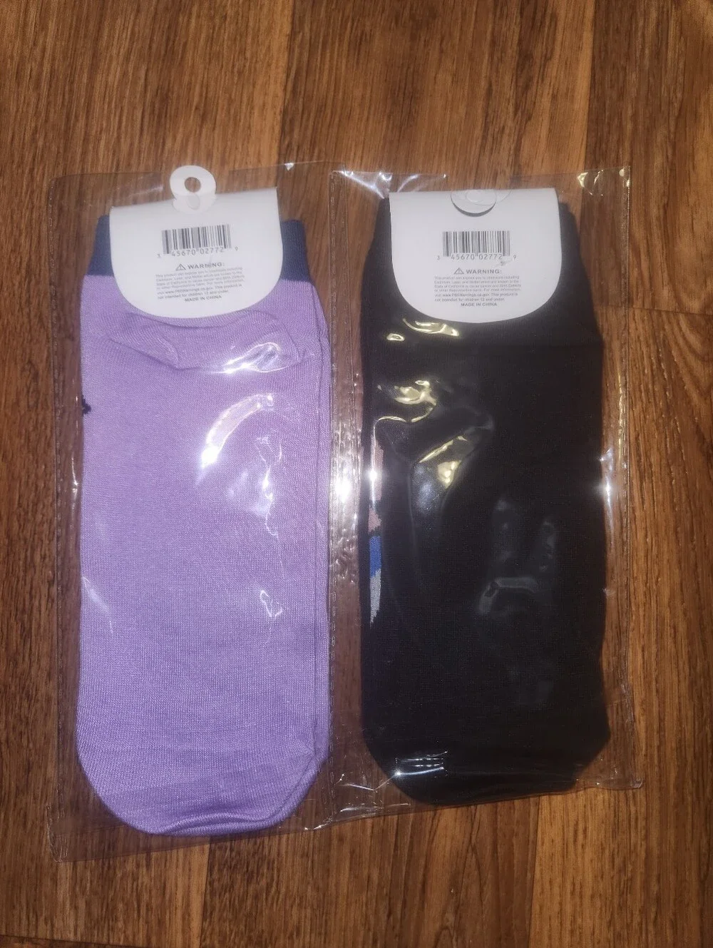 🪻4/$13 DISNEY STITCH SOCKS